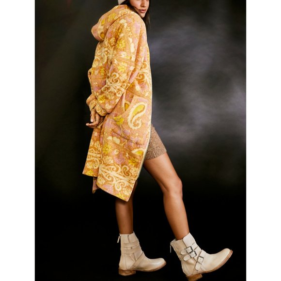 🎉LAST CHANCE🎉 FREE PEOPLE Cozy Printed Blanket Hoodie / Sunset Combo - Picture 4 of 13